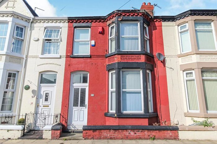 3 Bedroom House To Rent In Wharncliffe Road, L13