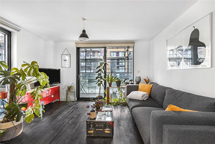 2 Bedroom Apartment To Rent In Thomas Tower, Dalston Square, Hackney, London, E8