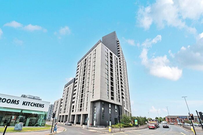 3 Bedroom Duplex For Sale In Water Street, Manchester, Greater Manchester, M3