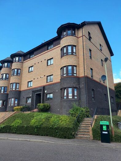 2 Bedroom Flat To Rent In Carmichael Court, Dundee, DD3