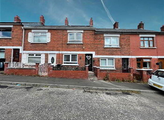 3 Bedroom Terrace House For Sale In Beechmount Parade, Belfast, BT12