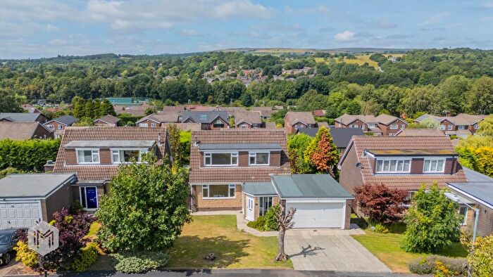 3 Bedroom Detached House For Sale In Milverton Close, Lostock, BL6