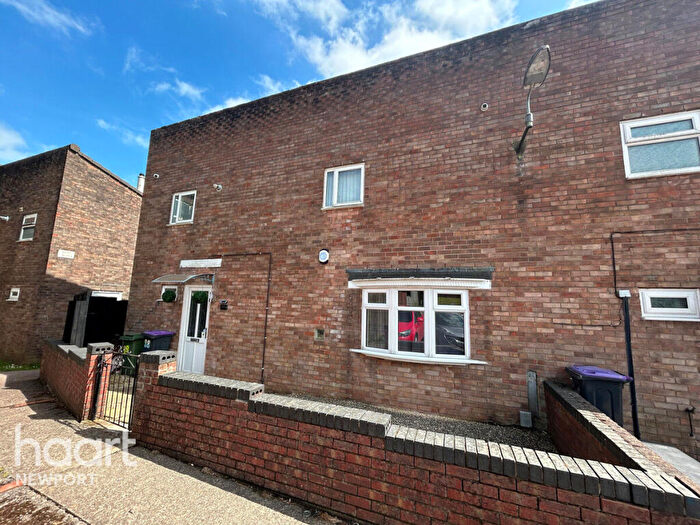 3 Bedroom End Of Terrace House For Sale In Wool Pitch, Cwmbran, NP44