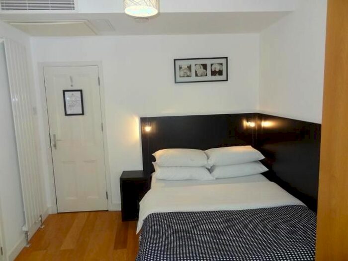 Studio To Rent In Cartwright Gardens, Bloomsbury, London, WC1H