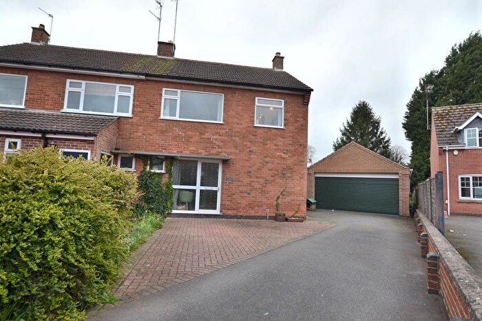 3 Bedroom Semi Detached House For Sale In Garendon Close, Shepshed, LE12