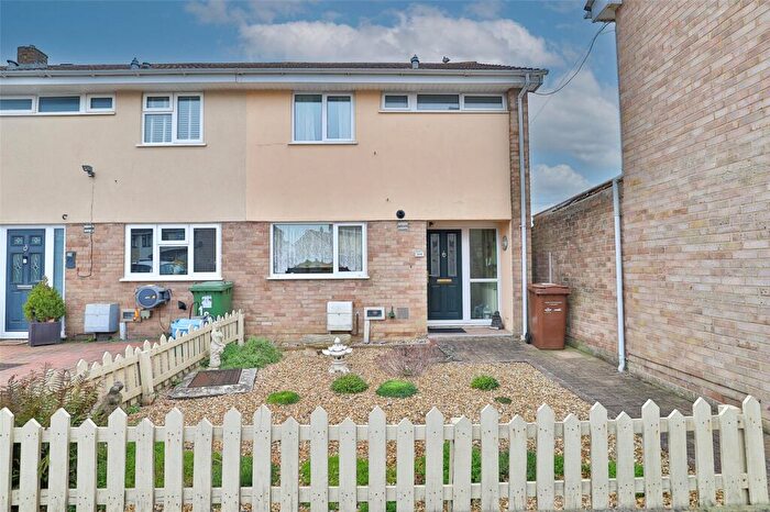 3 Bedroom End Of Terrace House For Sale In Westfield Road, Frome, Somerset, BA11
