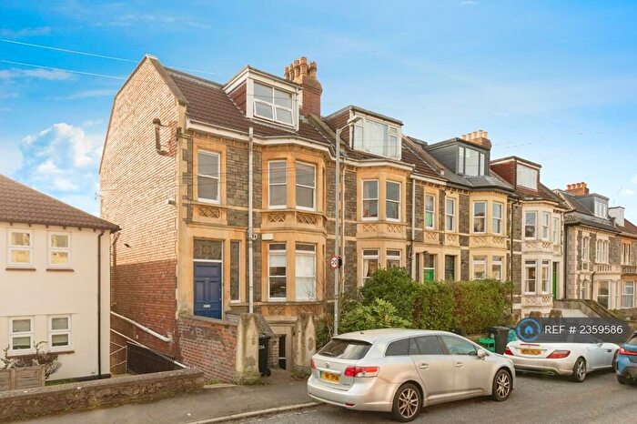 2 Bedroom Maisonette To Rent In Belvoir Road, Bristol, BS6