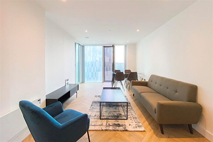 1 Bedroom Apartment To Rent In Elizabeth Tower, M15