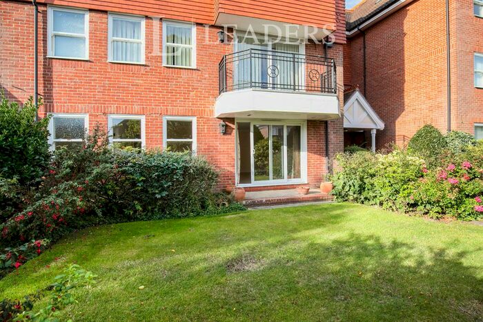 2 Bedroom Flat To Rent In Chesterfield Road, Eastbourne BN20