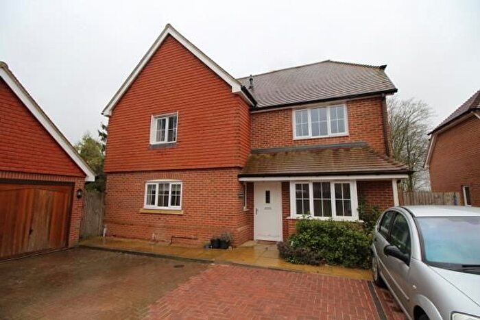 4 Bedroom Detached House To Rent In Badgers Sett, Kemsing, Sevenoaks, TN15