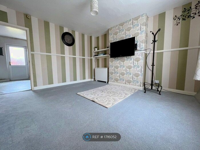 3 Bedroom Terraced House To Rent In Lothair Road, Leicester, LE2