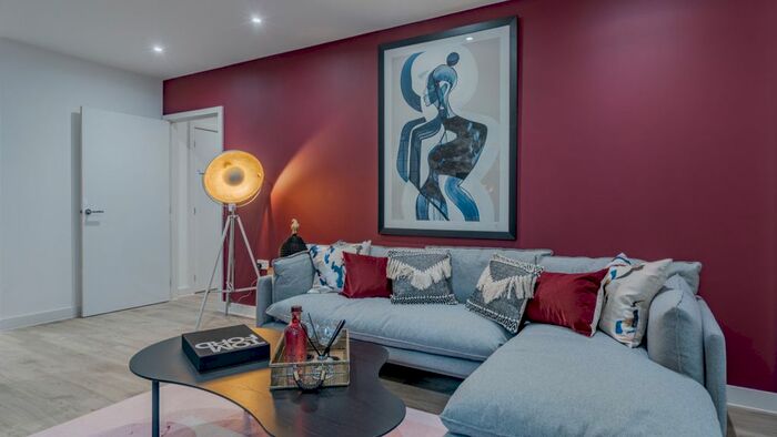 2 Bedroom Flat For Sale In A Alexandra Road, Hounslow, TW3