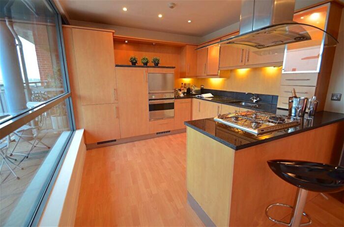 2 Bedroom Apartment To Rent In The Point, NG1