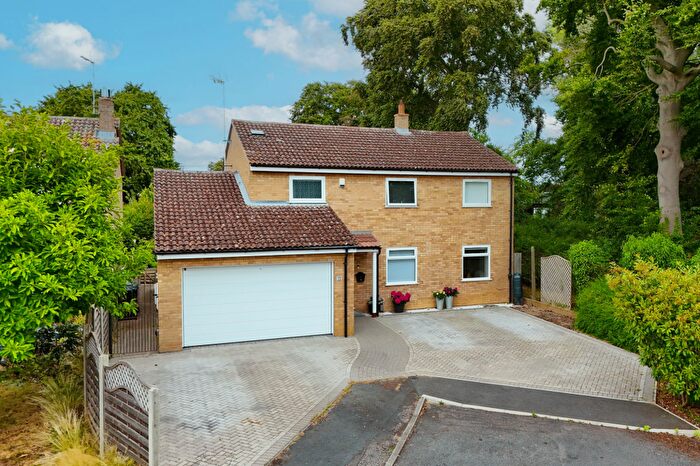 4 Bedroom Detached House For Sale In Kings Drive, Newmarket, CB8