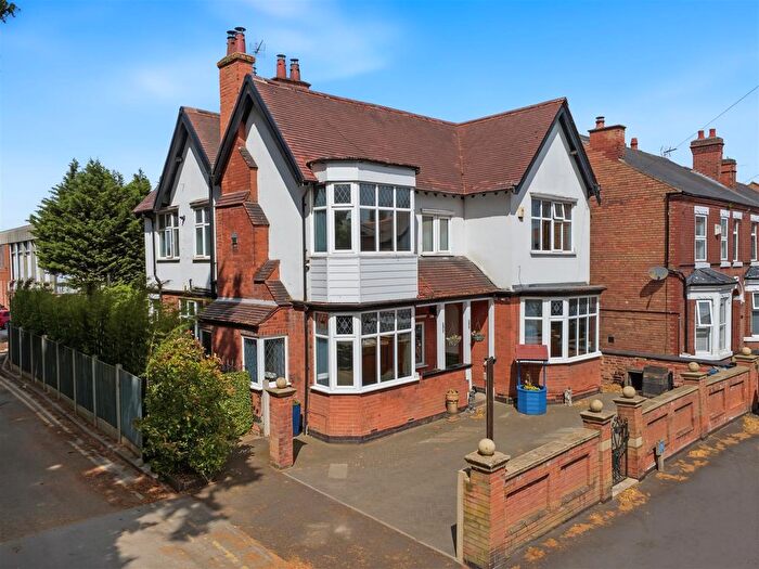 5 Bedroom Detached House For Sale In Acton Road, Long Eaton, NG10