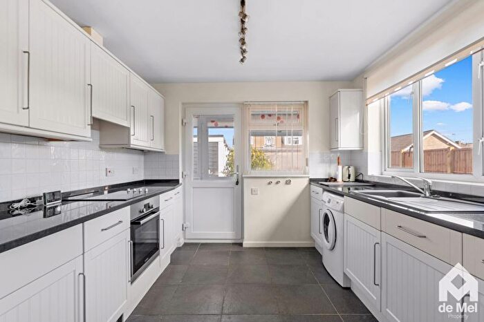 2 Bedroom Bungalow For Sale In Kenelm Rise, Winchcombe, GL54