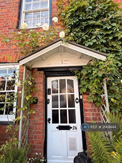 3 Bedroom Terraced House To Rent In London Road, Milton Keynes, MK11