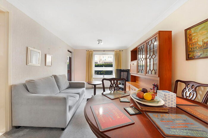 1 Bedroom Flat For Sale In Manchester Road, London, E14