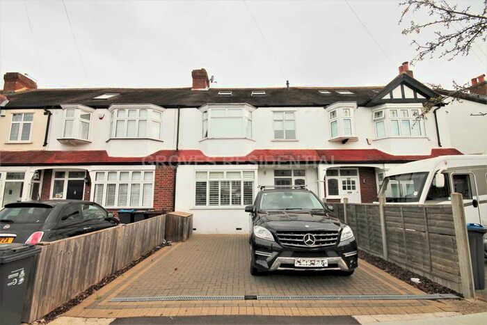 4 Bedroom Terraced House To Rent In Westway, London SW20