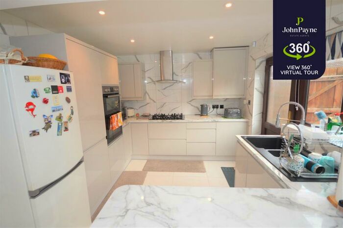 4 Bedroom Detached House To Rent In Blackshaw Drive, Walsgrave, Coventry, CV2