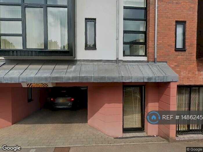 2 Bedroom Flat To Rent In Tudor Street, Exeter, EX4