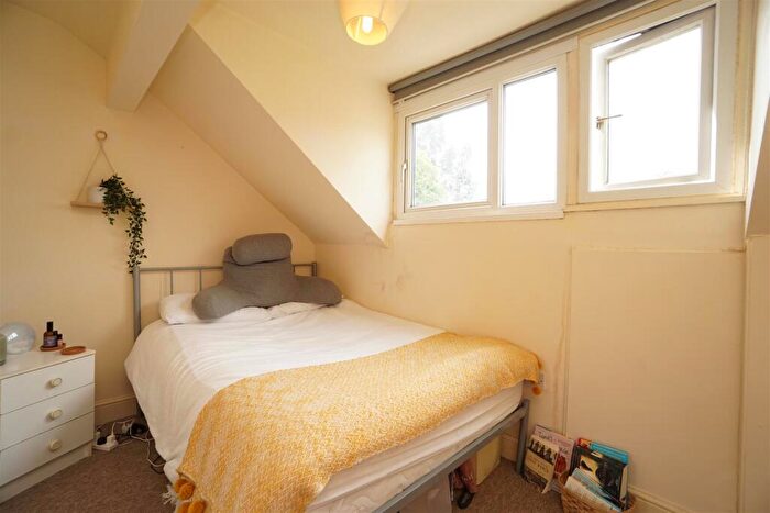 2 Bedroom Terraced House To Rent In Heavygate Road, Crookes, Sheffield, S10