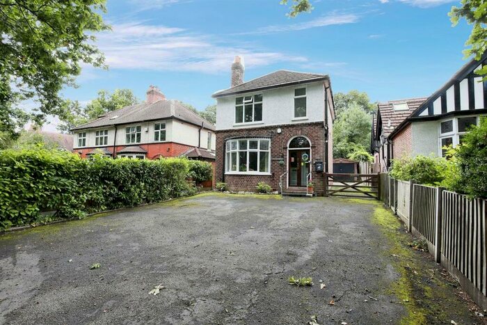 3 Bedroom Detached House For Sale In Beach Road, Hartford, Northwich, CW8