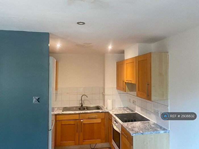 1 Bedroom Flat To Rent In Fishguard Way, London, E16