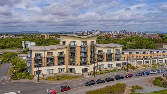 2 Bedroom Apartment To Rent In Windsor Esplanade, Cardiff Bay, CF10