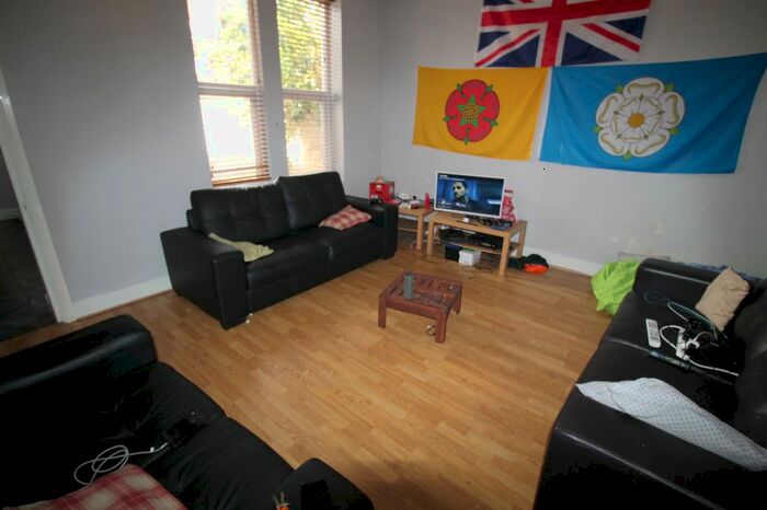 6 Bedroom Terraced House To Rent In Brentwood Gardens, West Jesmond, NE2