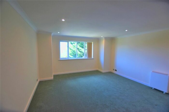 1 Bedroom Flat To Rent In Avenue Road, London, SE25