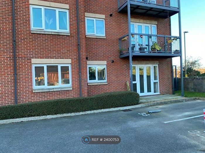 2 Bedroom Flat To Rent In William Morris Close, Oxford, OX4