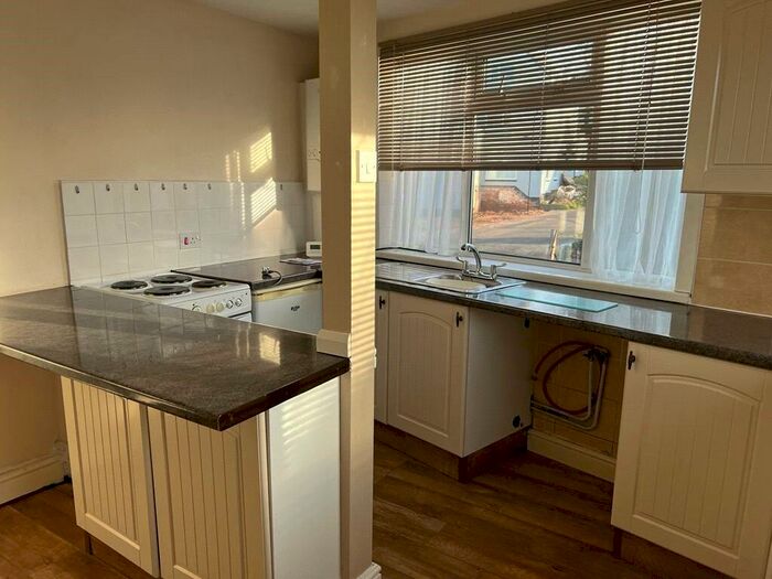 1 Bedroom Flat To Rent In The Mill Walk, Birmingham, West Midlands, B31