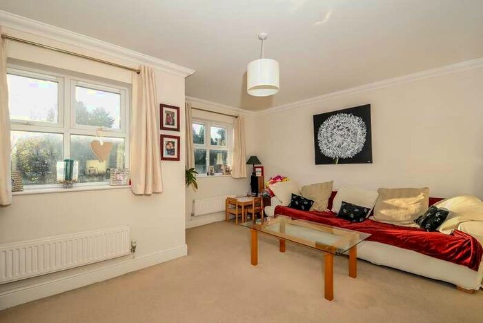 4 Bedroom Semi-Detached House To Rent In Rooksmead Road, Sunbury-on-thames, TW16
