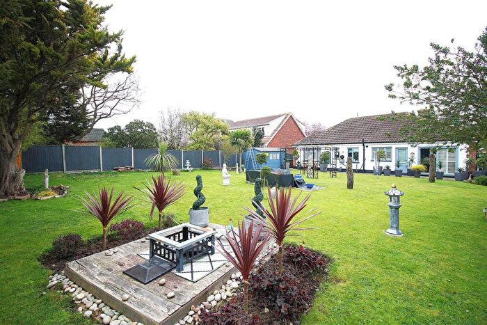 3 Bedroom Detached Bungalow For Sale In Saxon Avenue, Minster On Sea, Sheerness, ME12