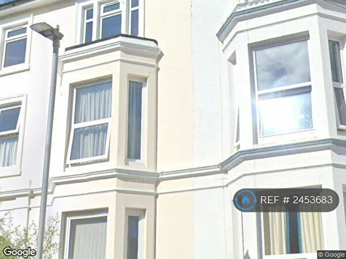 1 Bedroom Flat To Rent In Raffles Court, Southsea, PO5