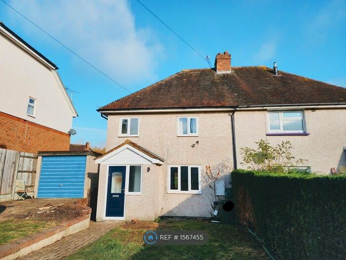 3 Bedroom Semi-Detached House To Rent In The Chase, Guildford, GU2