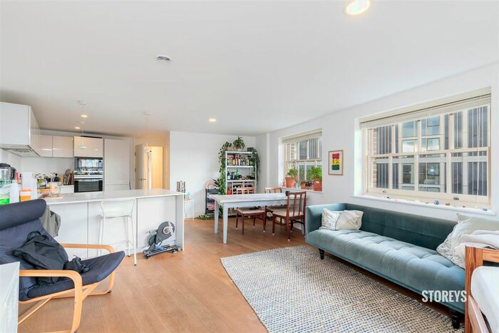 2 Bedroom Flat To Rent In Kingsland Road, Shoreditch, London, E2