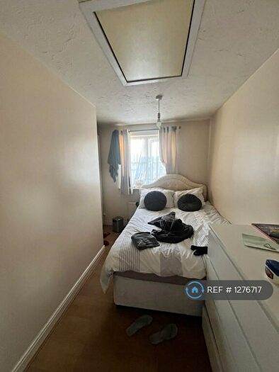 3 Bedroom Terraced House To Rent In Barrass Close, Enfield, EN3