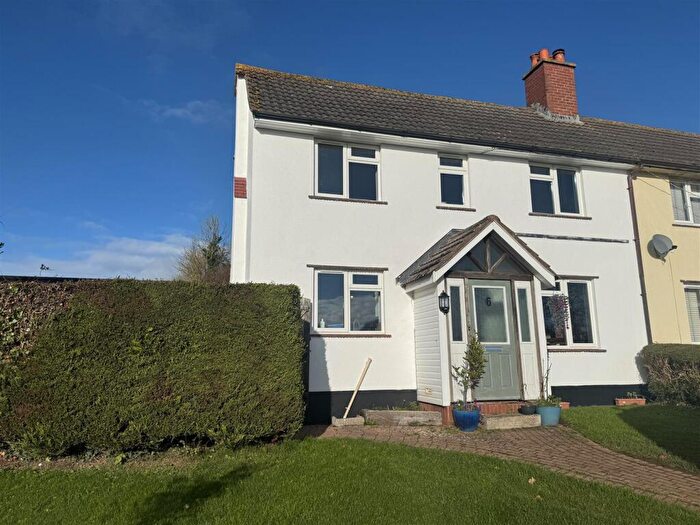 3 Bedroom House To Rent In Zeal Monachorum, EX17