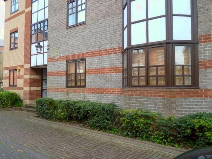 1 Bedroom Flat To Rent In New Bright Street, Reading, RG1