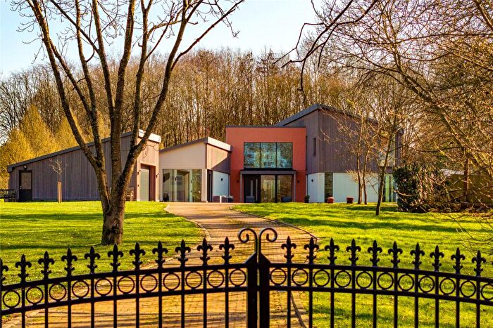 5 Bedroom Detached House For Sale In Little Horwood Road, Winslow, Buckingham, Buckinghamshire, MK18