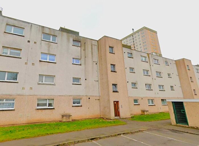 3 Bedroom Flat To Rent In Easdale, East Kilbride, Glasgow, G74