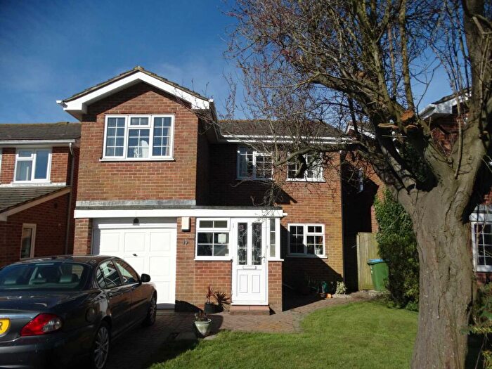 4 Bedroom House To Rent In Cherry Avenue, Yapton, BN18