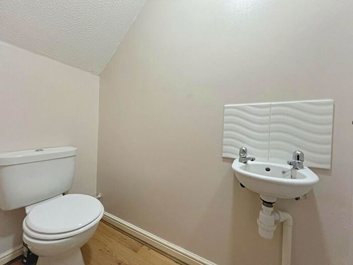 2 Bedroom Semi-Detached House For Sale In Raikes Avenue, Bradford, West Yorkshire, BD4