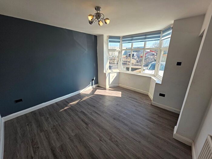 3 Bedroom Property To Rent In Spring Road, Wolverhampton, WV4