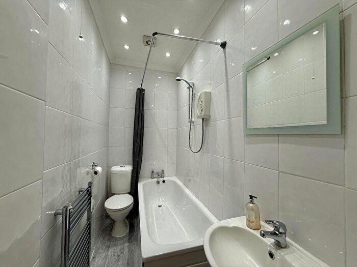 1 Bedroom Flat To Rent In Charles Place, Kilmarnock, East Ayrshire, KA1