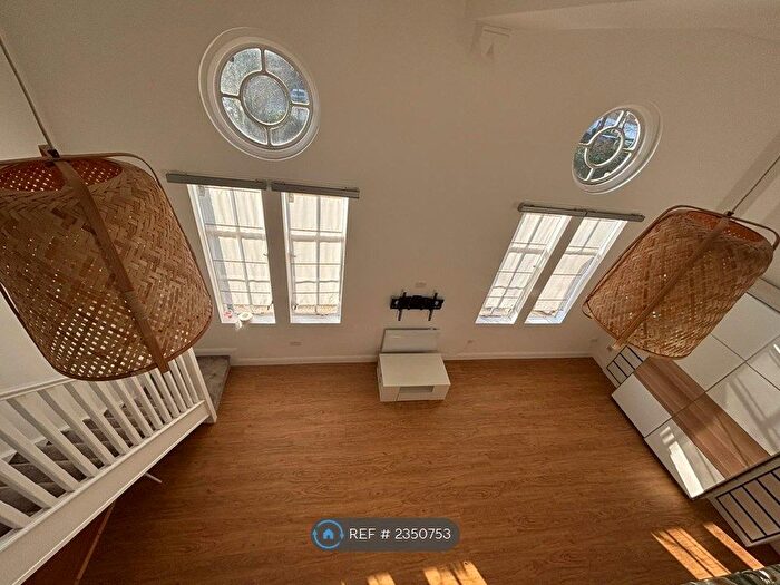 2 Bedroom Maisonette To Rent In Clock Court, London, E11