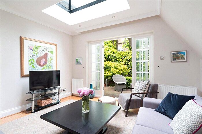 4 Bedroom Terraced House To Rent In Charles Lane, St John's Wood, NW8