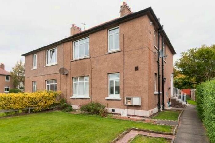 2 Bedroom Flat To Rent In Parkhead View, Edinburgh, EH11